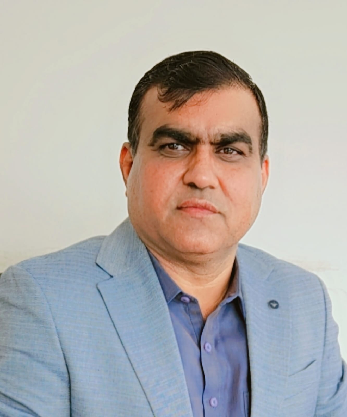 CEO Mian Nasir